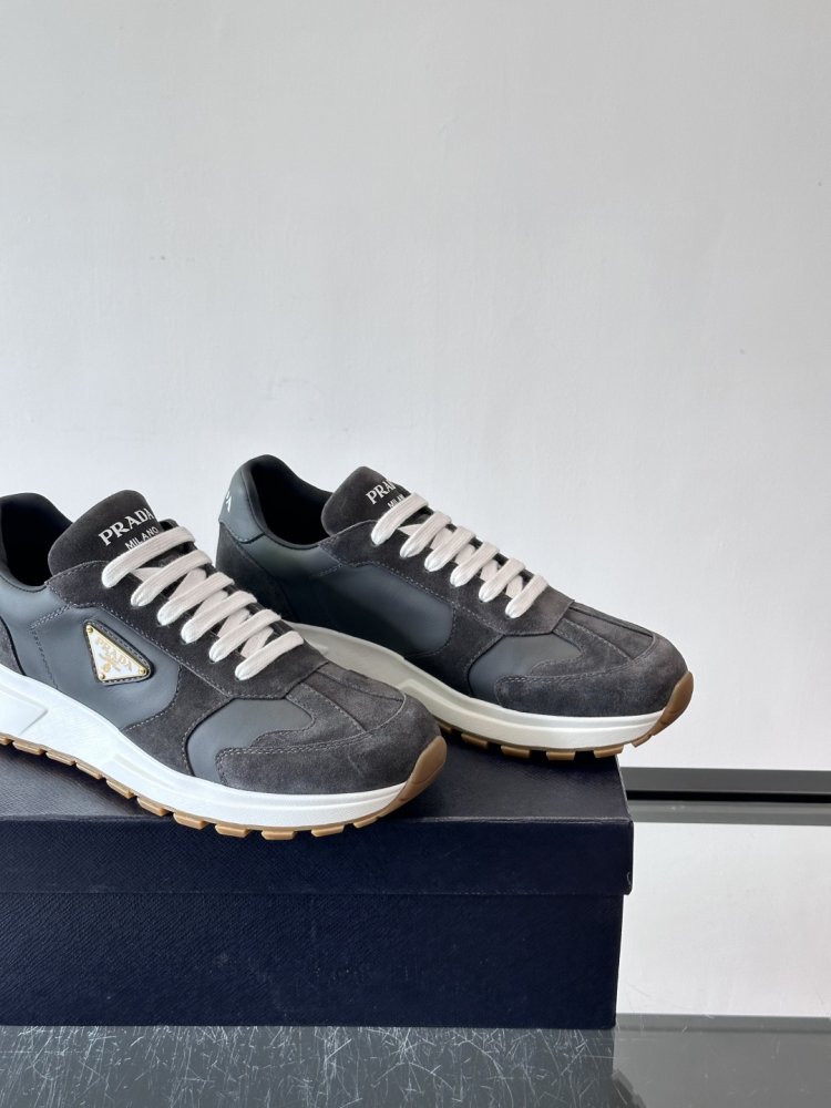 Кросівки чоловічі фото 7