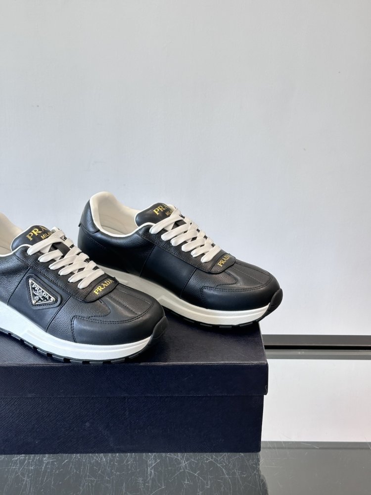 Кросівки чоловічі фото 7