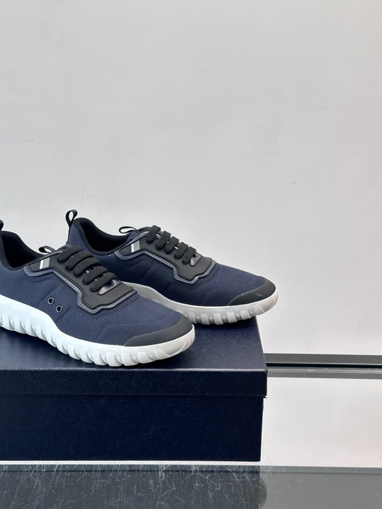 Кросівки чоловічі фото 7