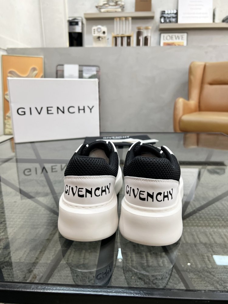 Кросівки чоловічі фото 8