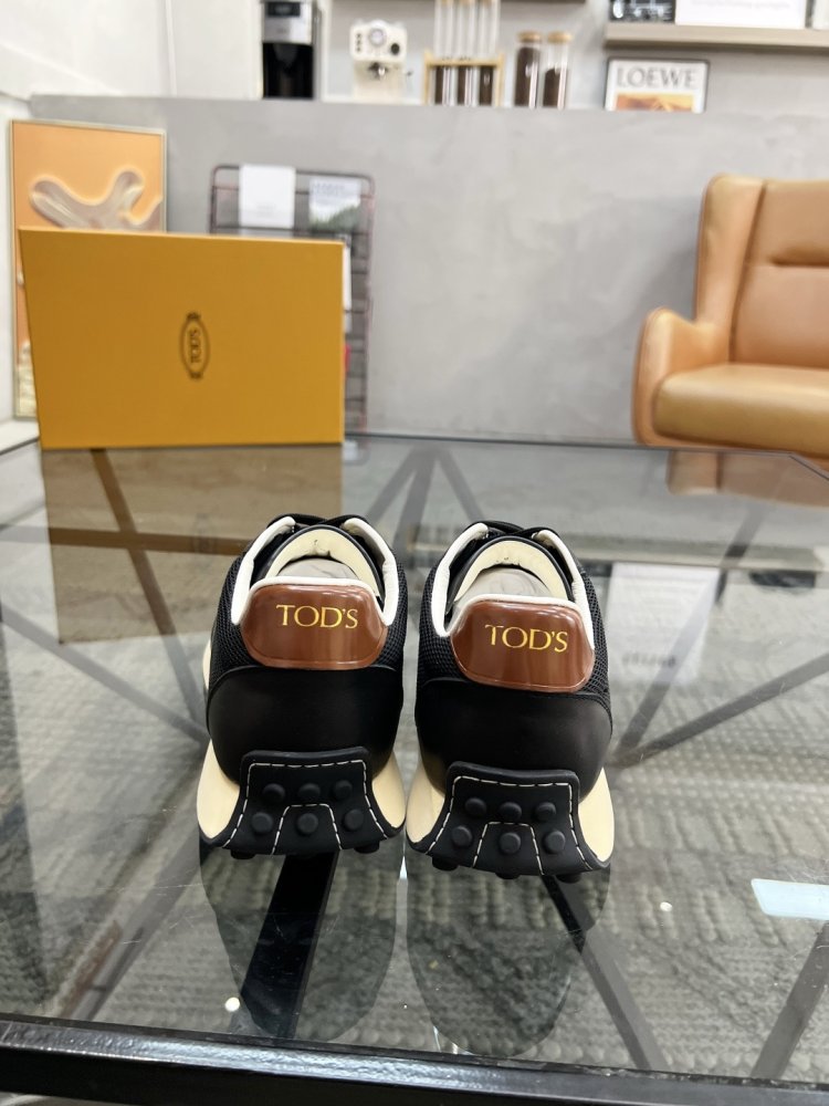 Кросівки чоловічі фото 8