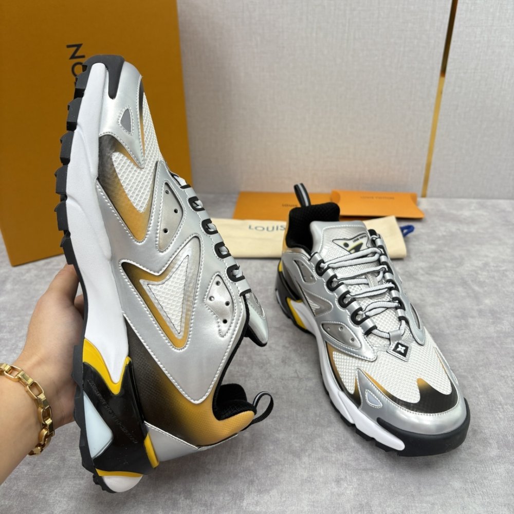 Кросівки чоловічі фото 8