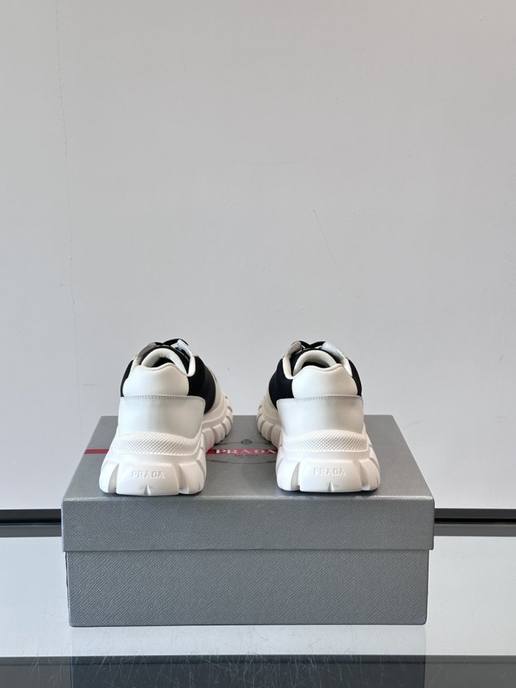 Кросівки чоловічі фото 8