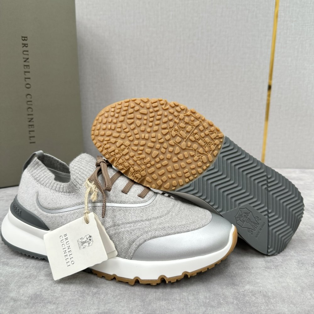 Кросівки чоловічі фото 8