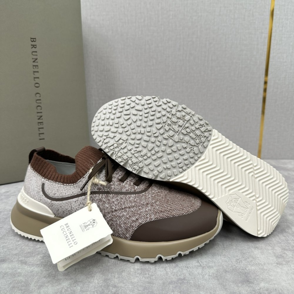 Кросівки чоловічі фото 8