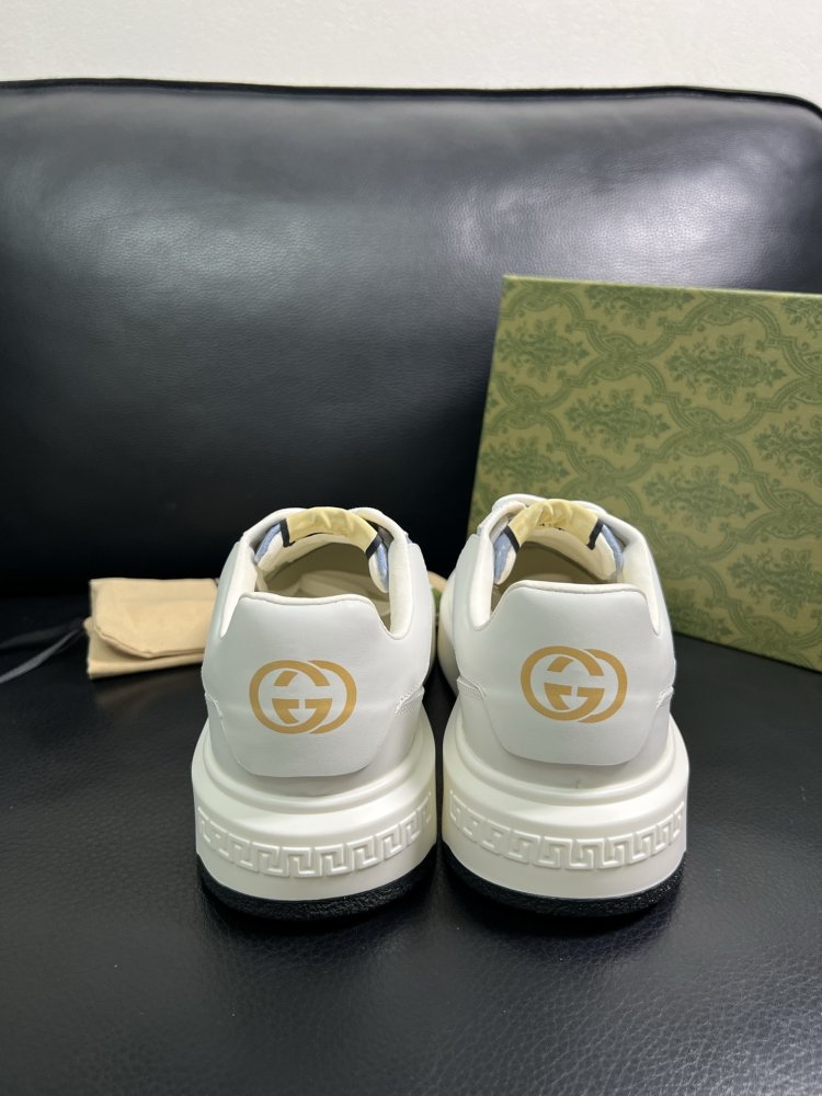 Кросівки чоловічі фото 8