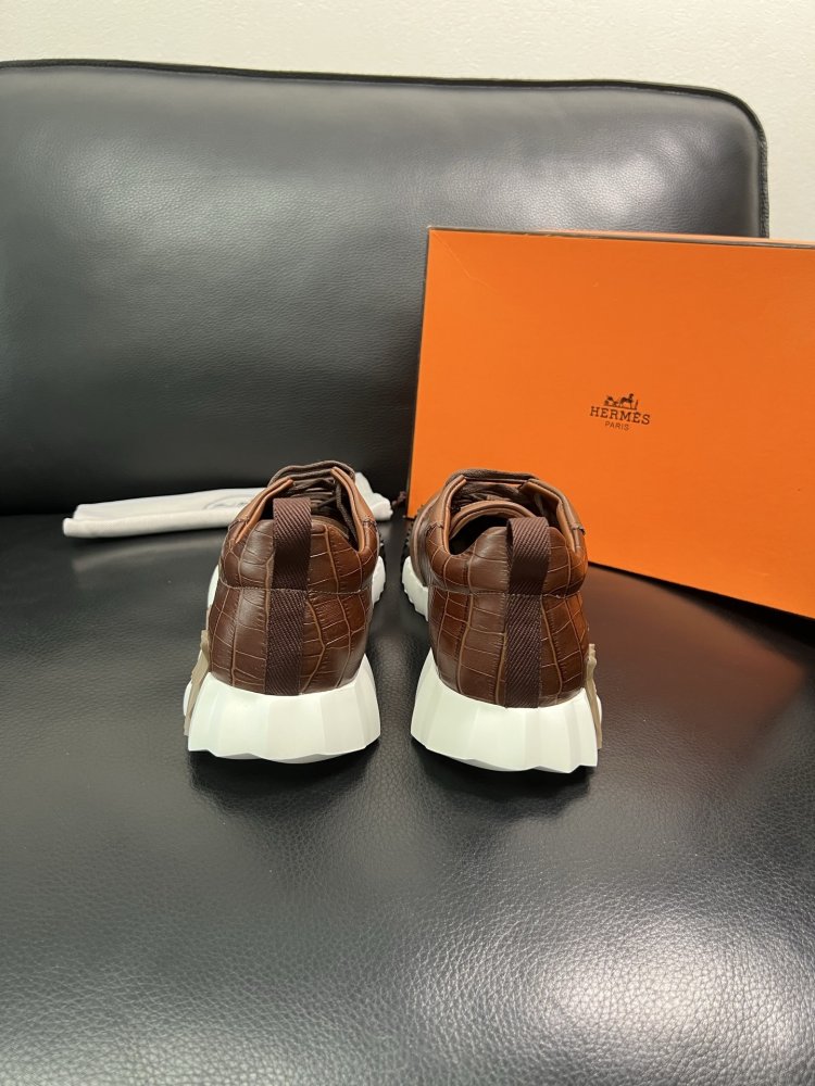 Кросівки чоловічі фото 8