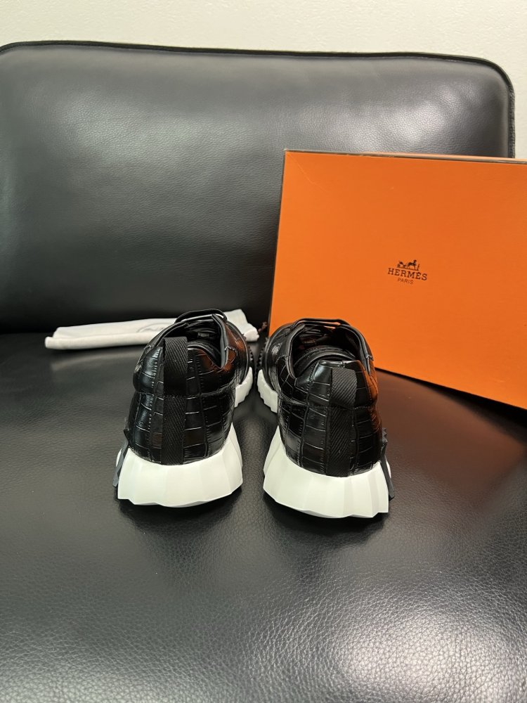 Кросівки чоловічі фото 8