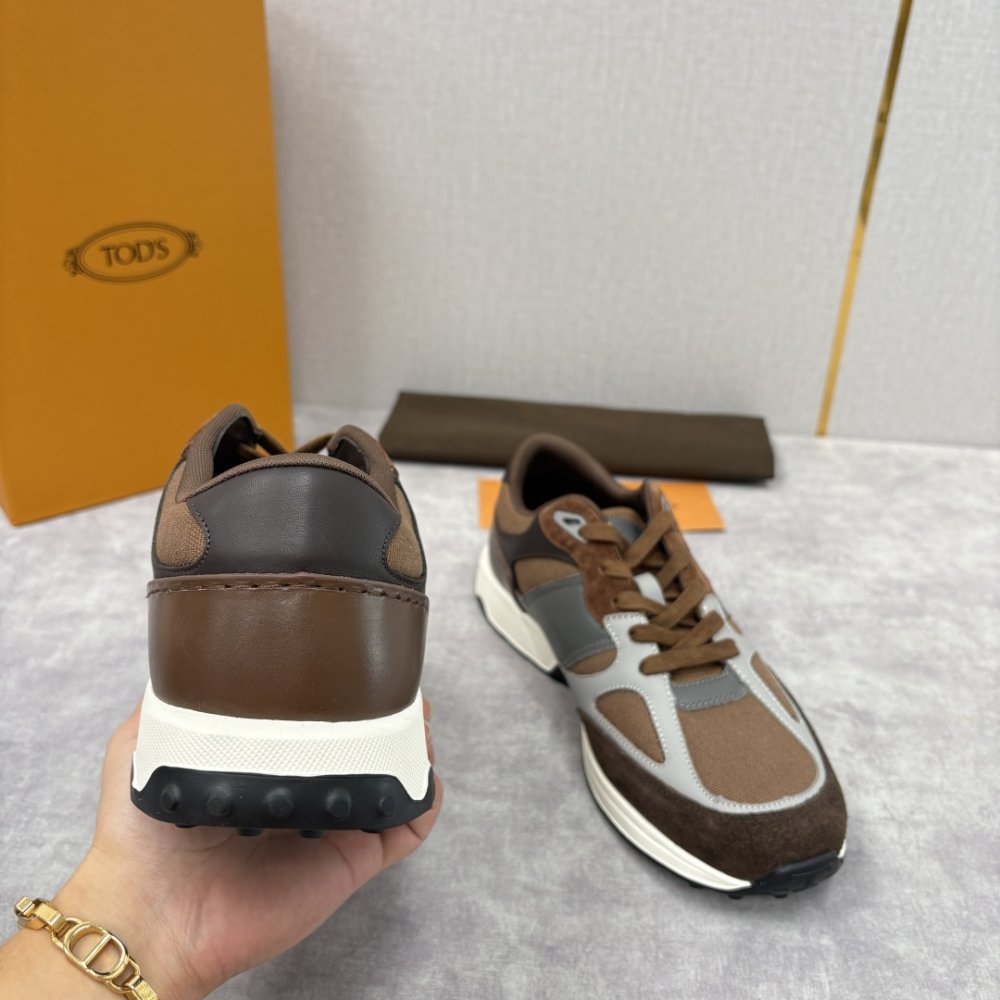 Кросівки чоловічі фото 8