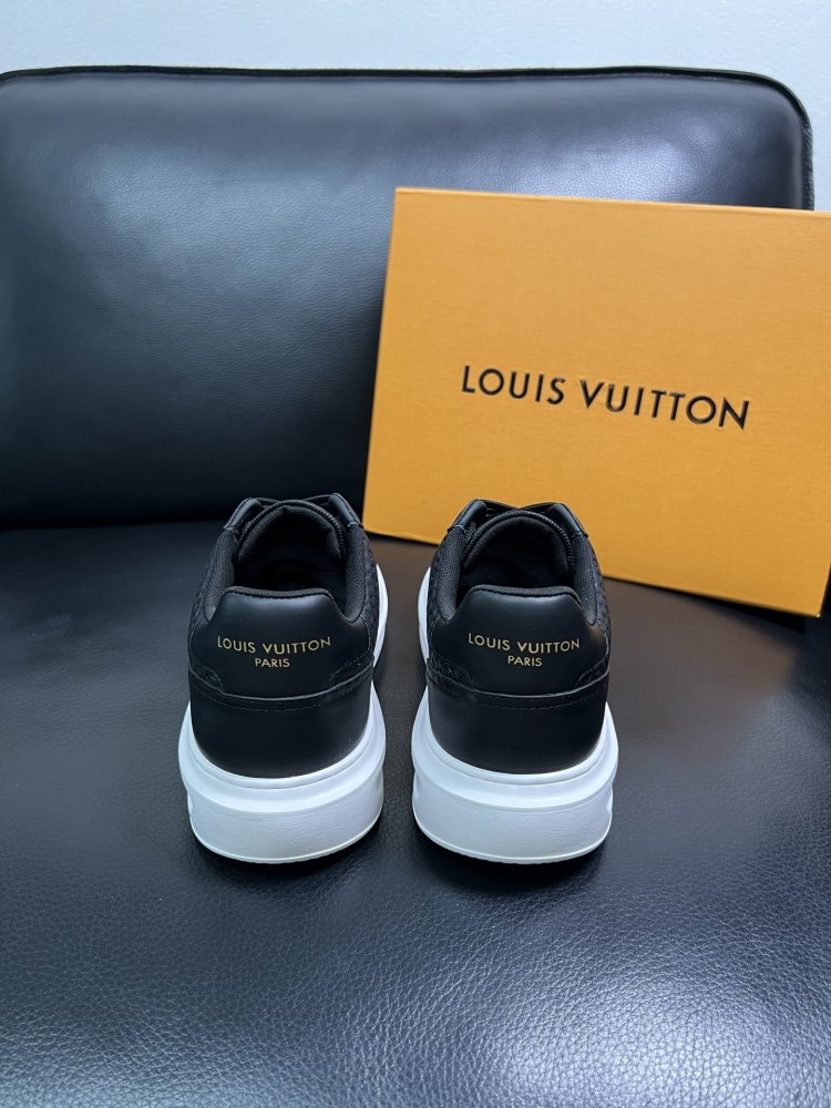 Кросівки чоловічі фото 8