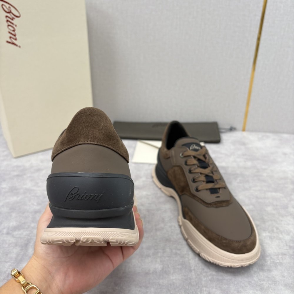 Кросівки чоловічі фото 8