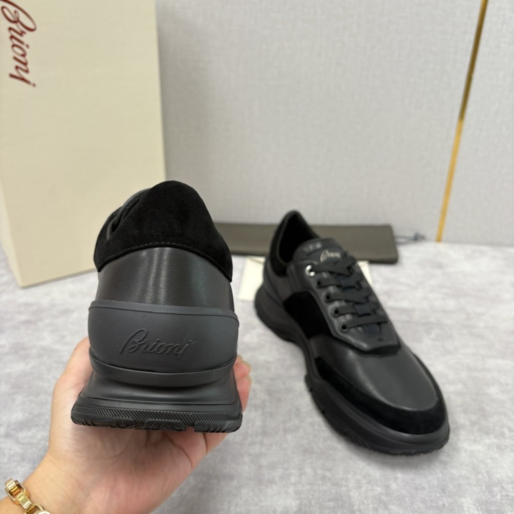 Кросівки чоловічі фото 8