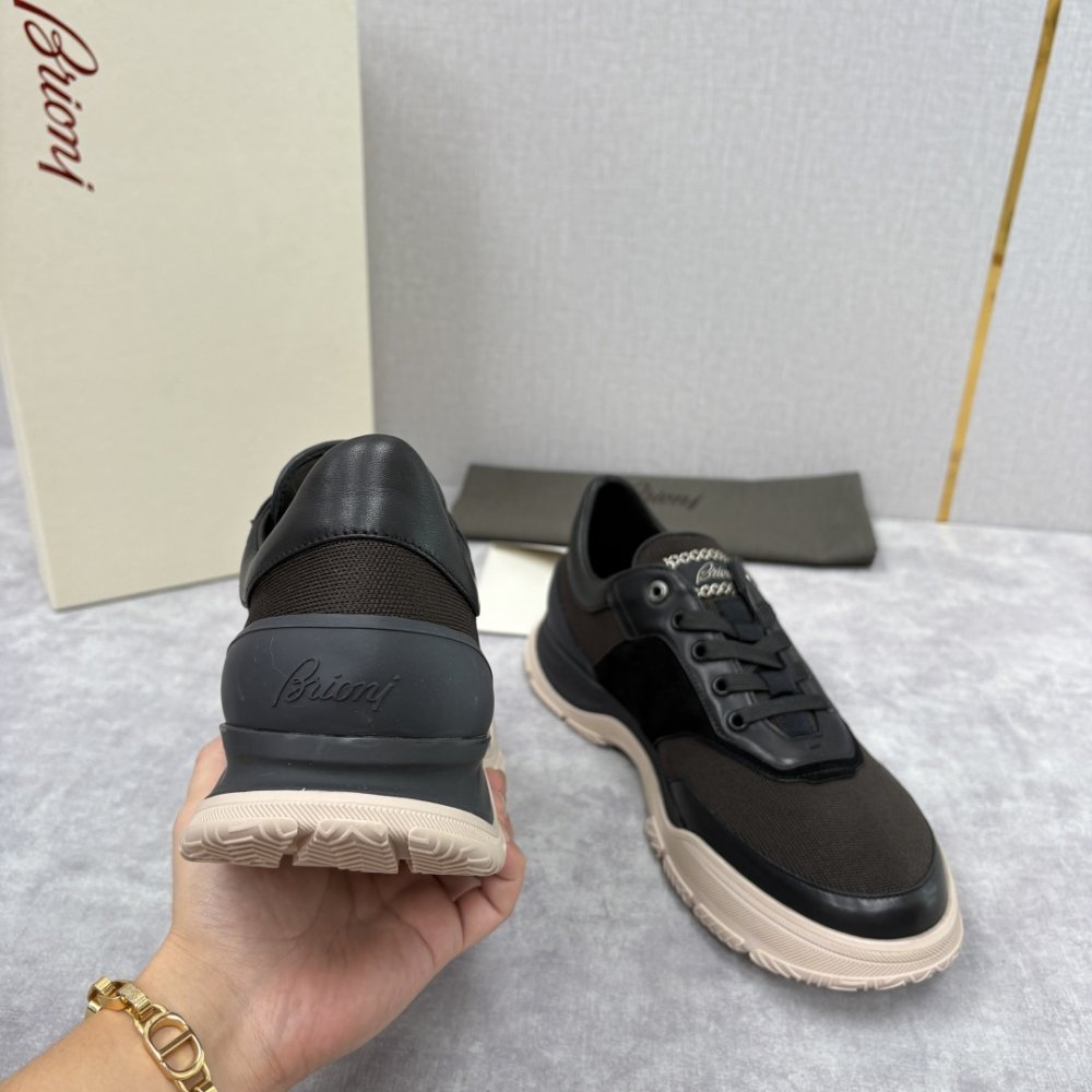 Кросівки чоловічі фото 8