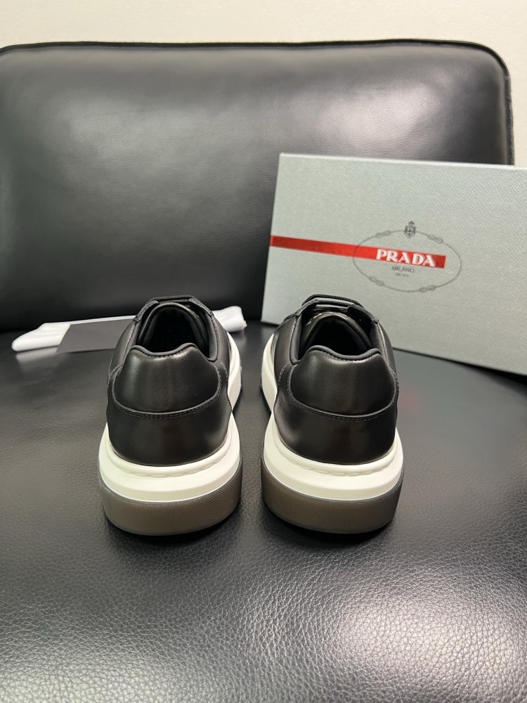 Кросівки чоловічі фото 8