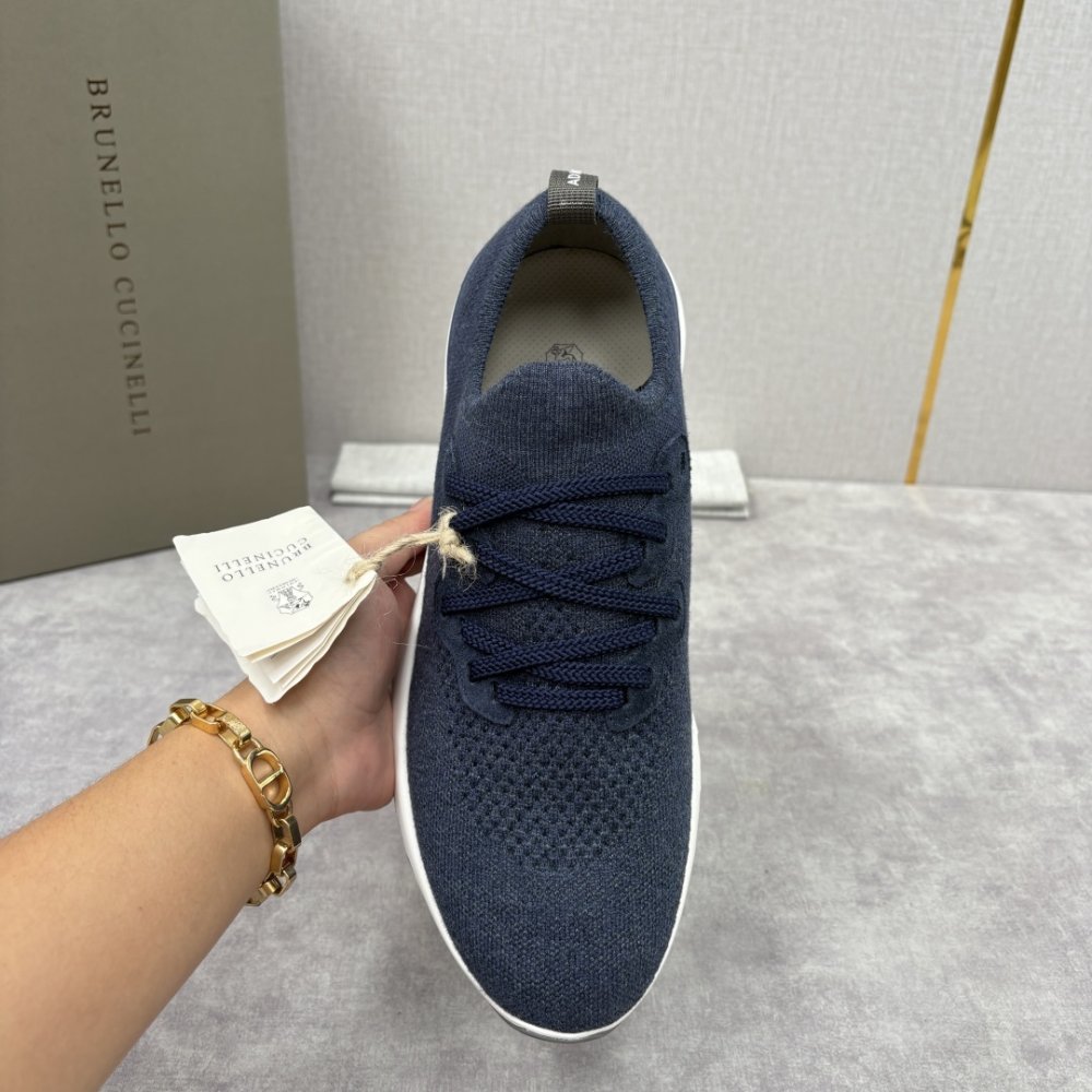 Кросівки чоловічі фото 8