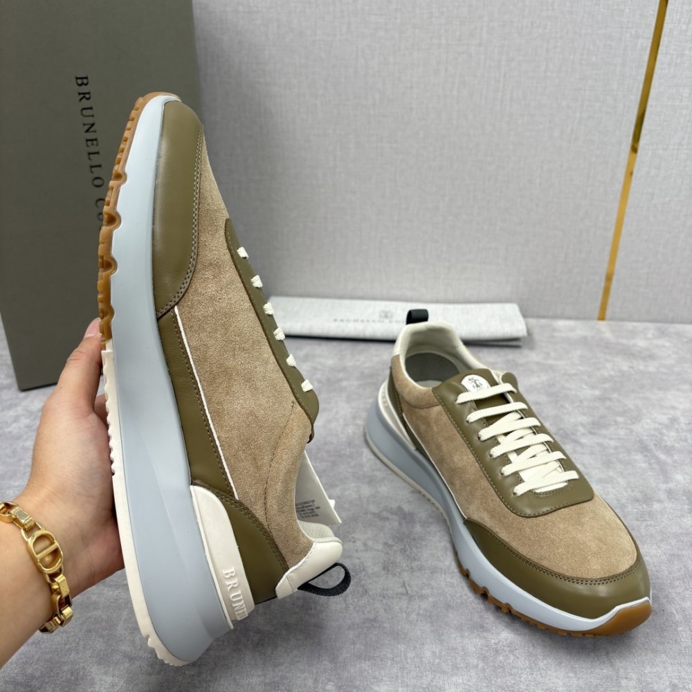 Кросівки чоловічі фото 8