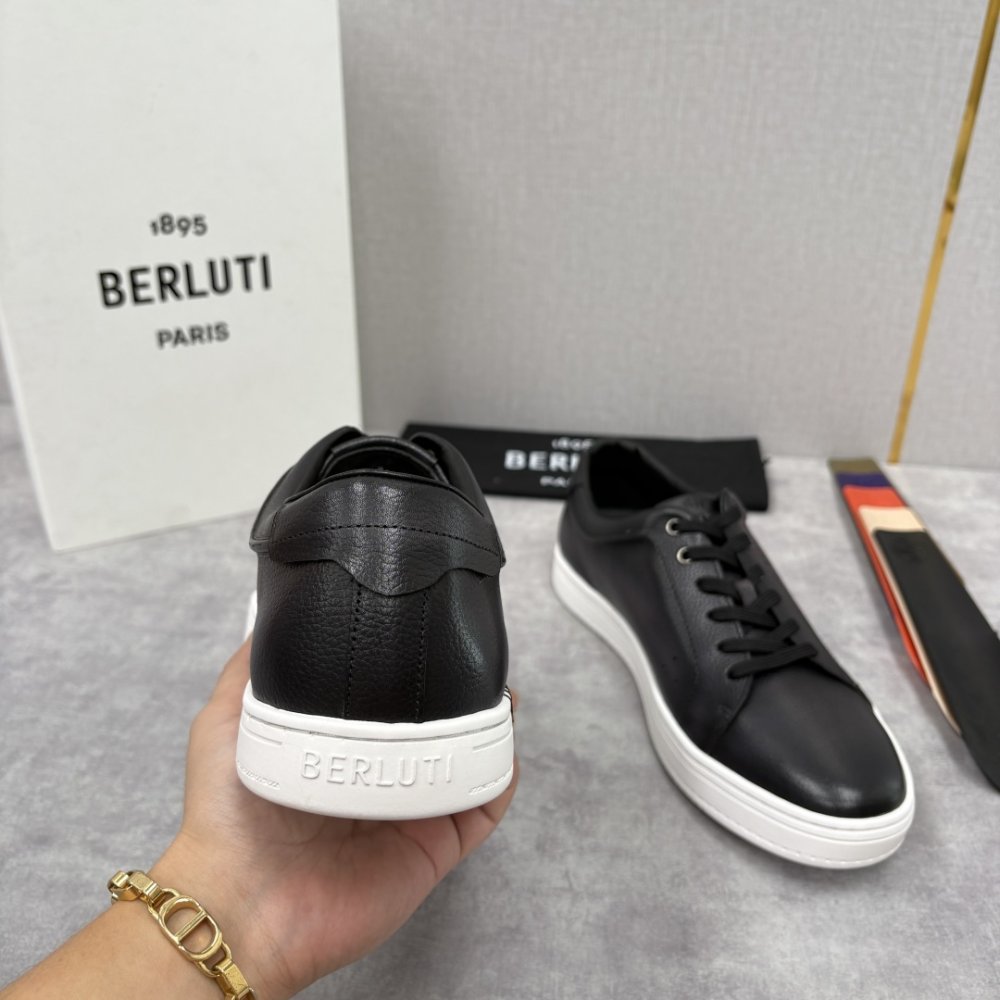 Sneakers men's фото 8