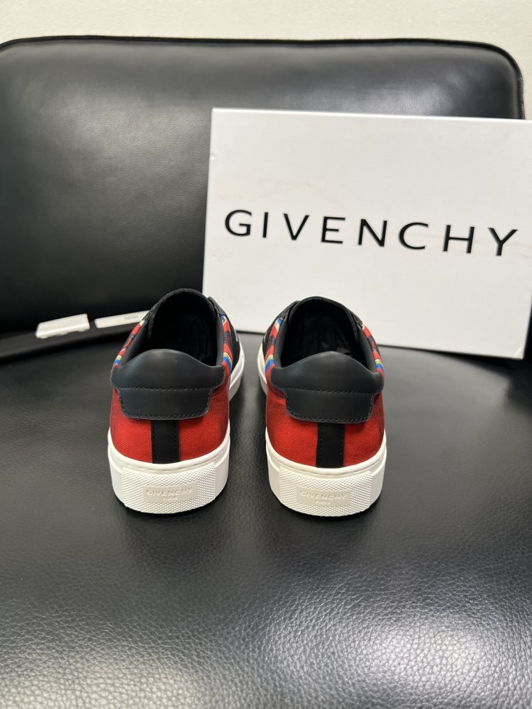 Кросівки чоловічі фото 8