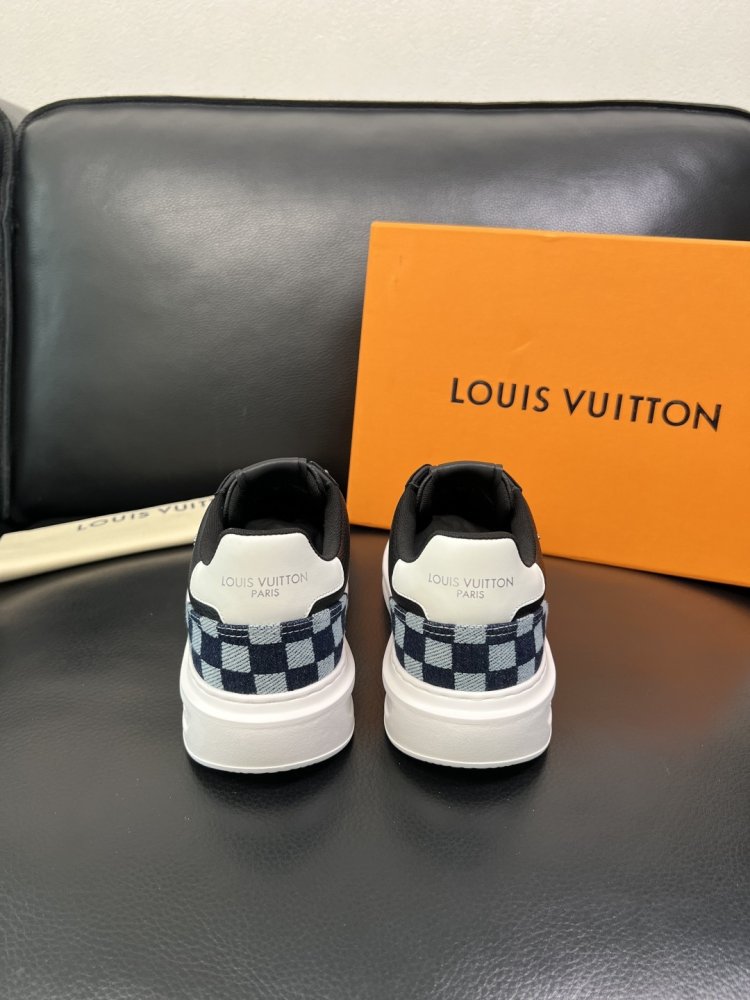 Кросівки чоловічі фото 8