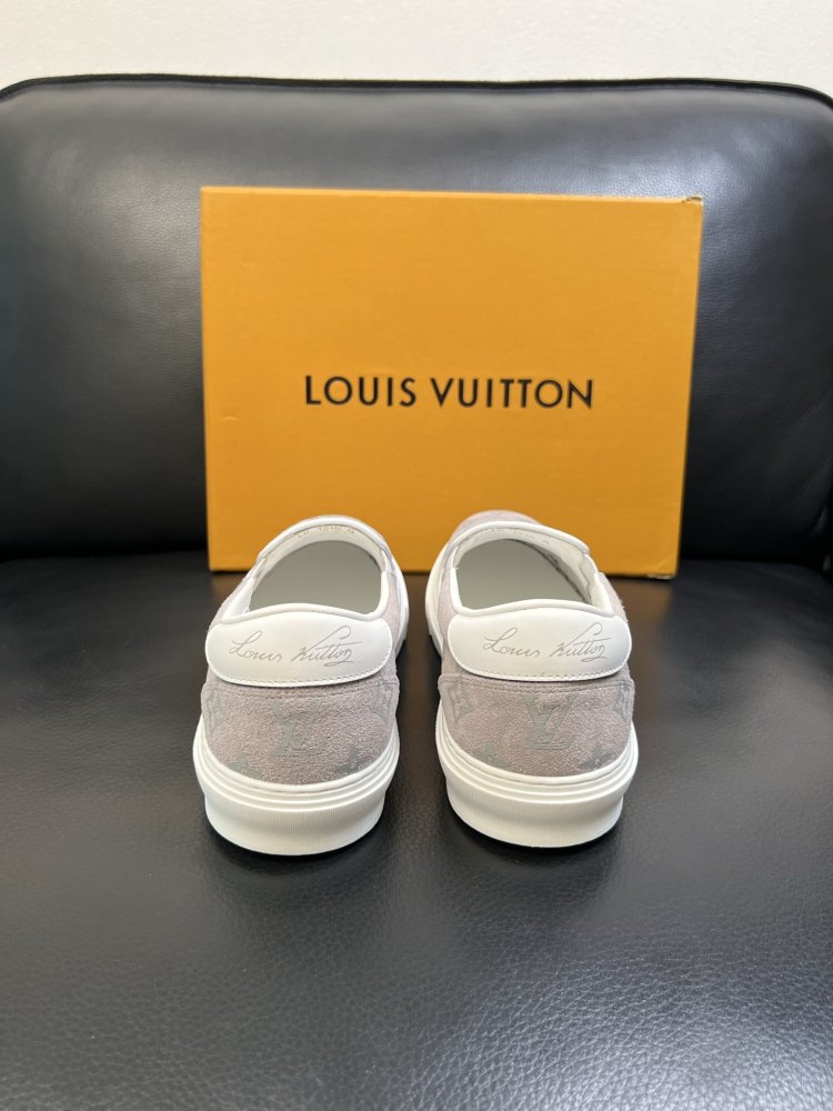 Кросівки чоловічі фото 8