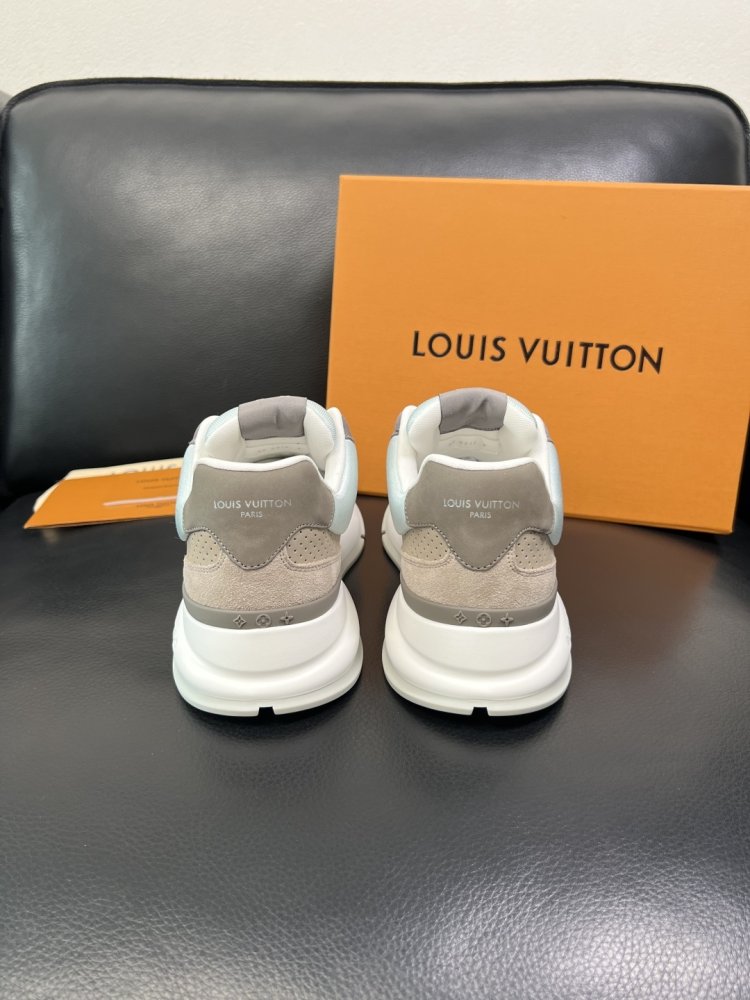 Кросівки чоловічі фото 8