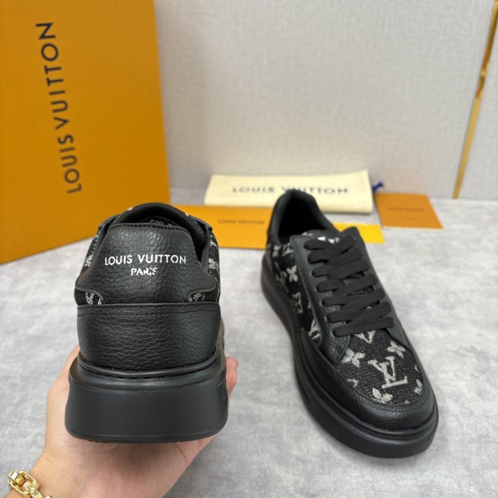 Кросівки чоловічі фото 8