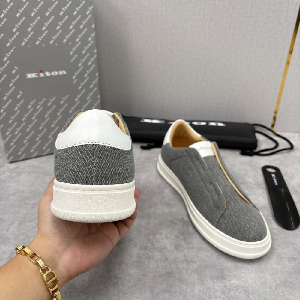 Кросівки чоловічі фото 8