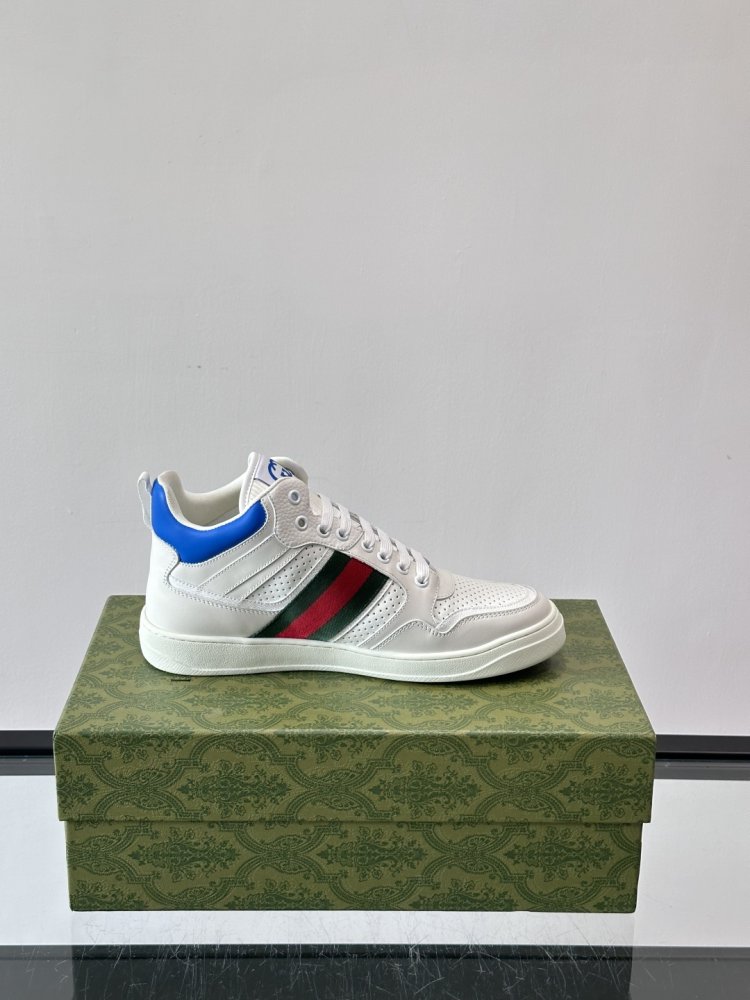 Кросівки чоловічі фото 8