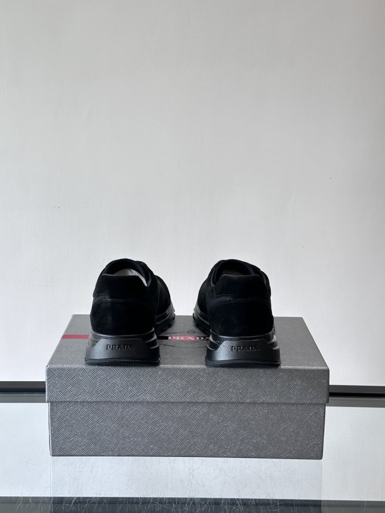 Кросівки чоловічі фото 8