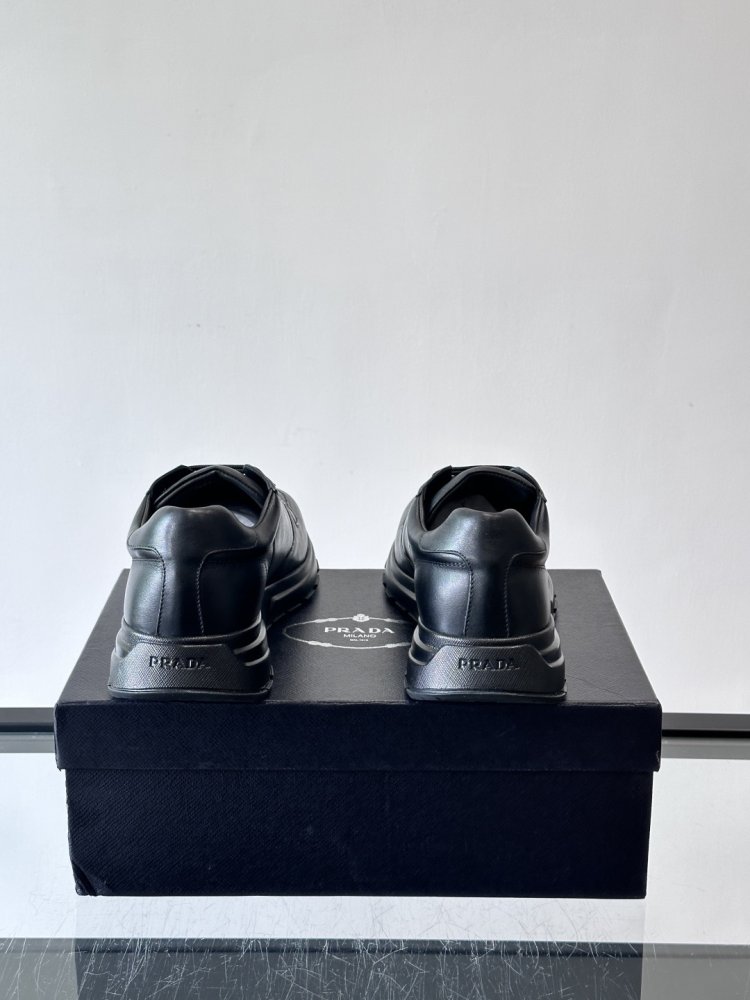 Кросівки чоловічі фото 8