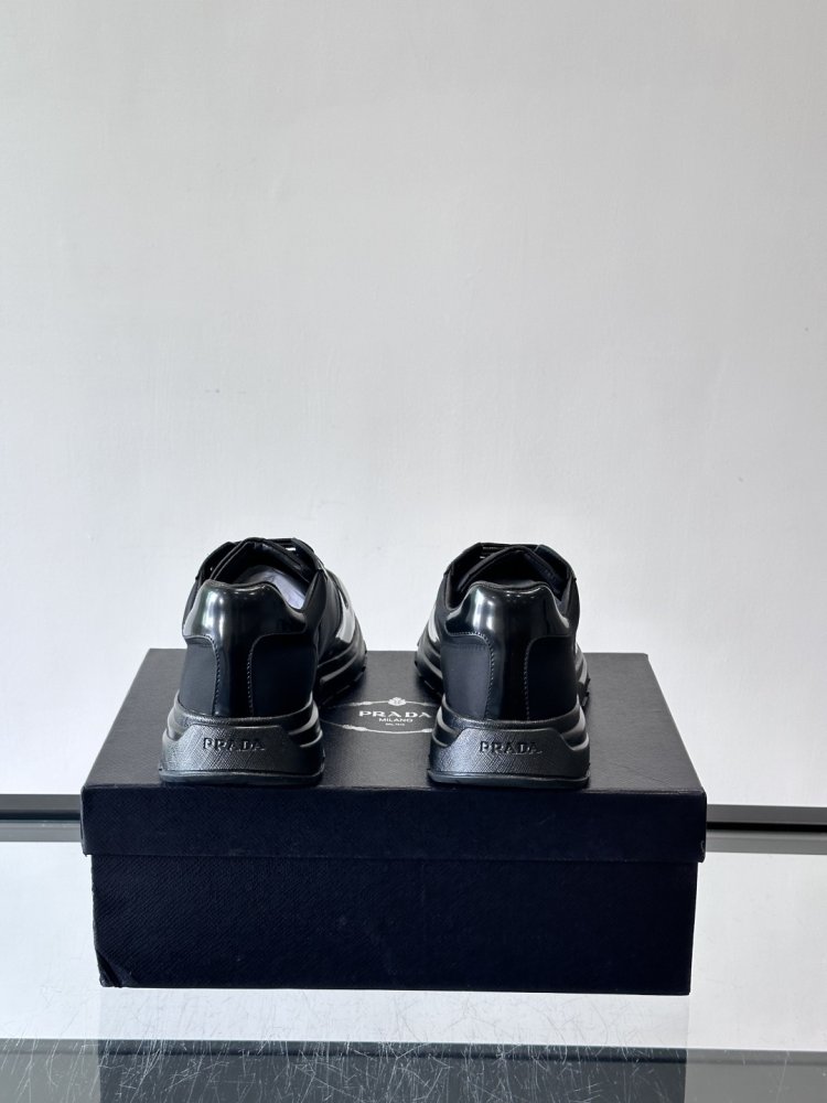 Кросівки чоловічі фото 8