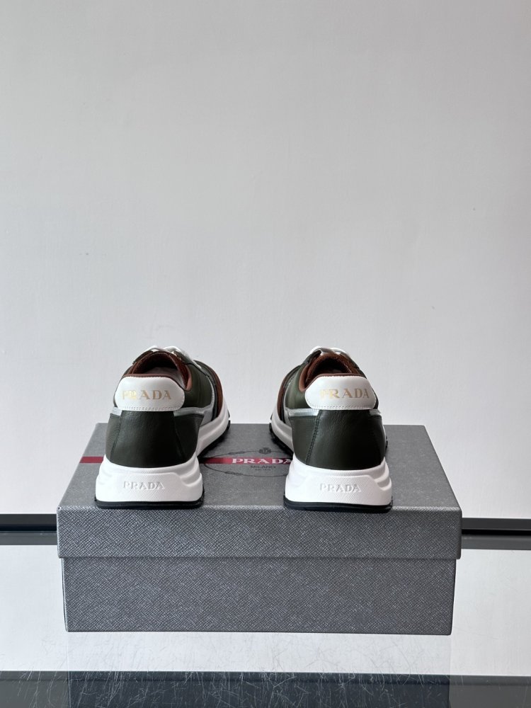 Кросівки чоловічі фото 8