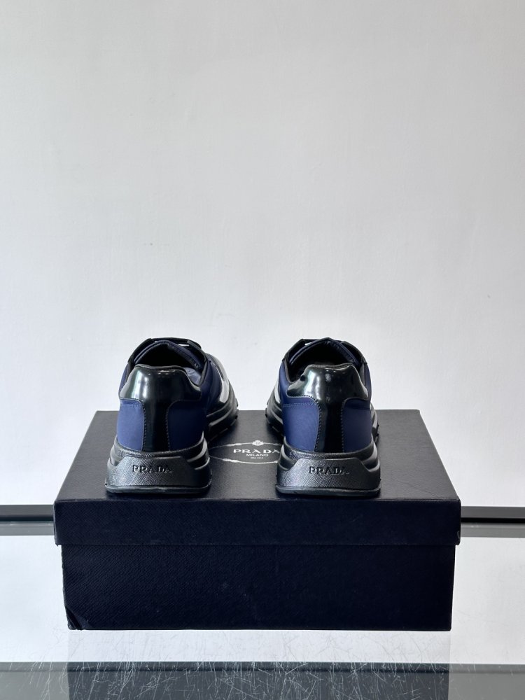 Кросівки чоловічі фото 8