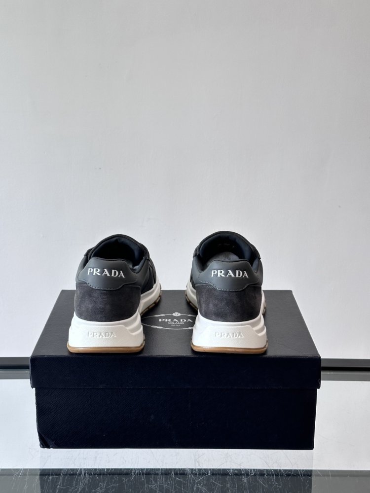 Кросівки чоловічі фото 8