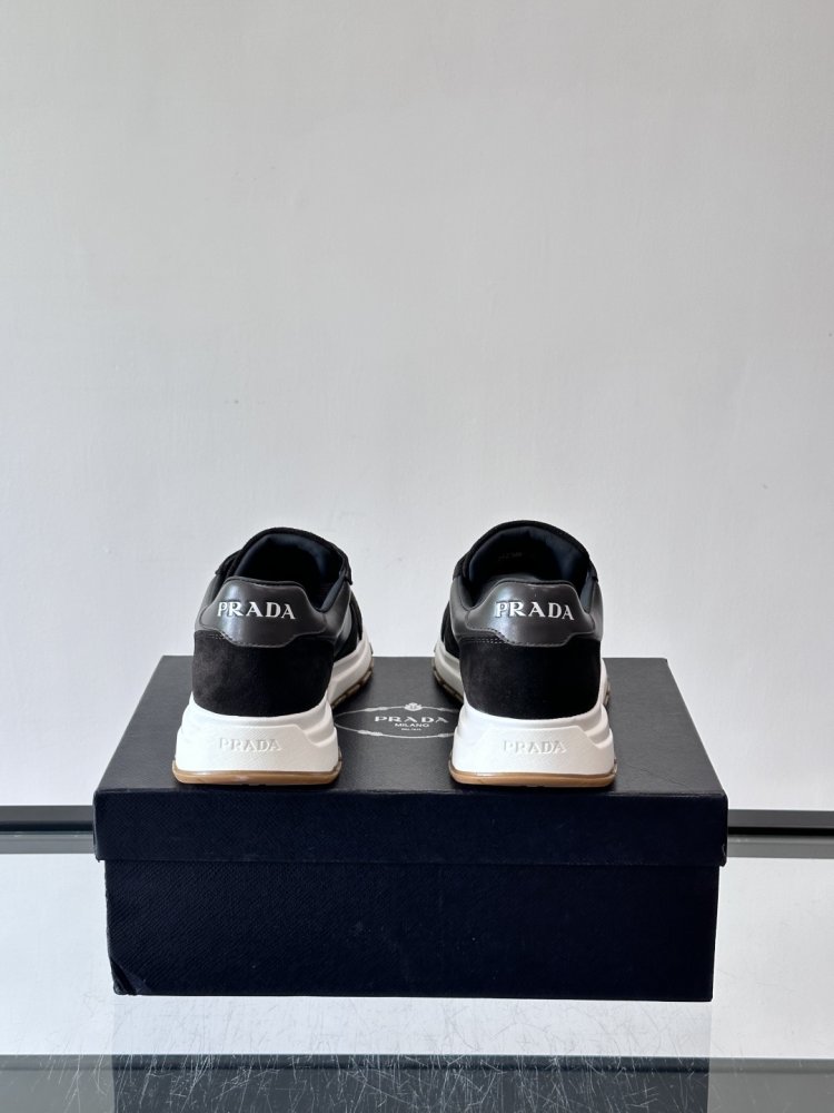 Кросівки чоловічі фото 8