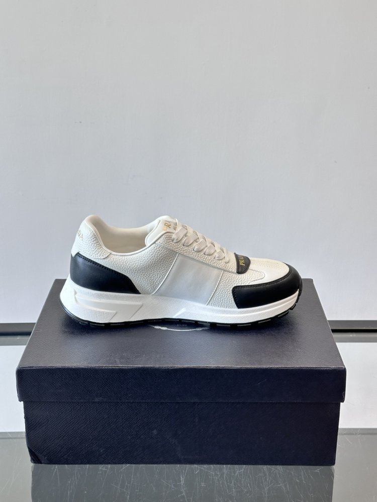 Кросівки чоловічі фото 8