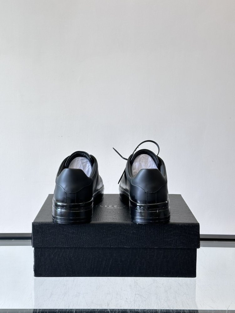 Кросівки чоловічі фото 8