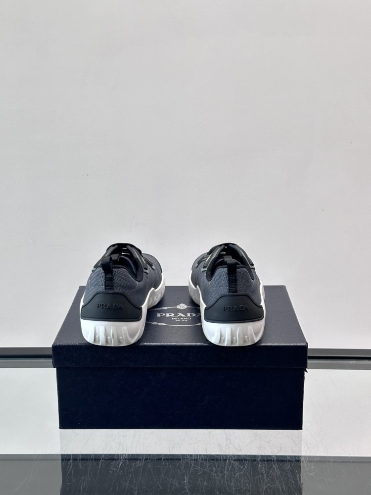 Кросівки чоловічі фото 8