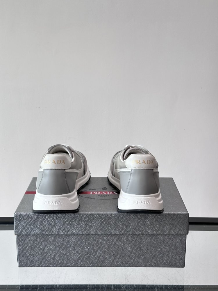 Кросівки чоловічі фото 8