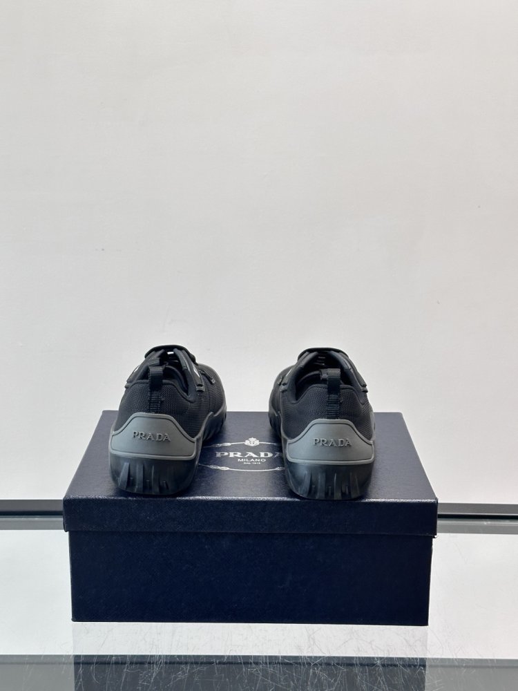 Кросівки чоловічі фото 8