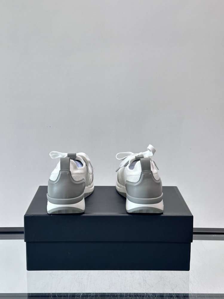 Кросівки чоловічі фото 8