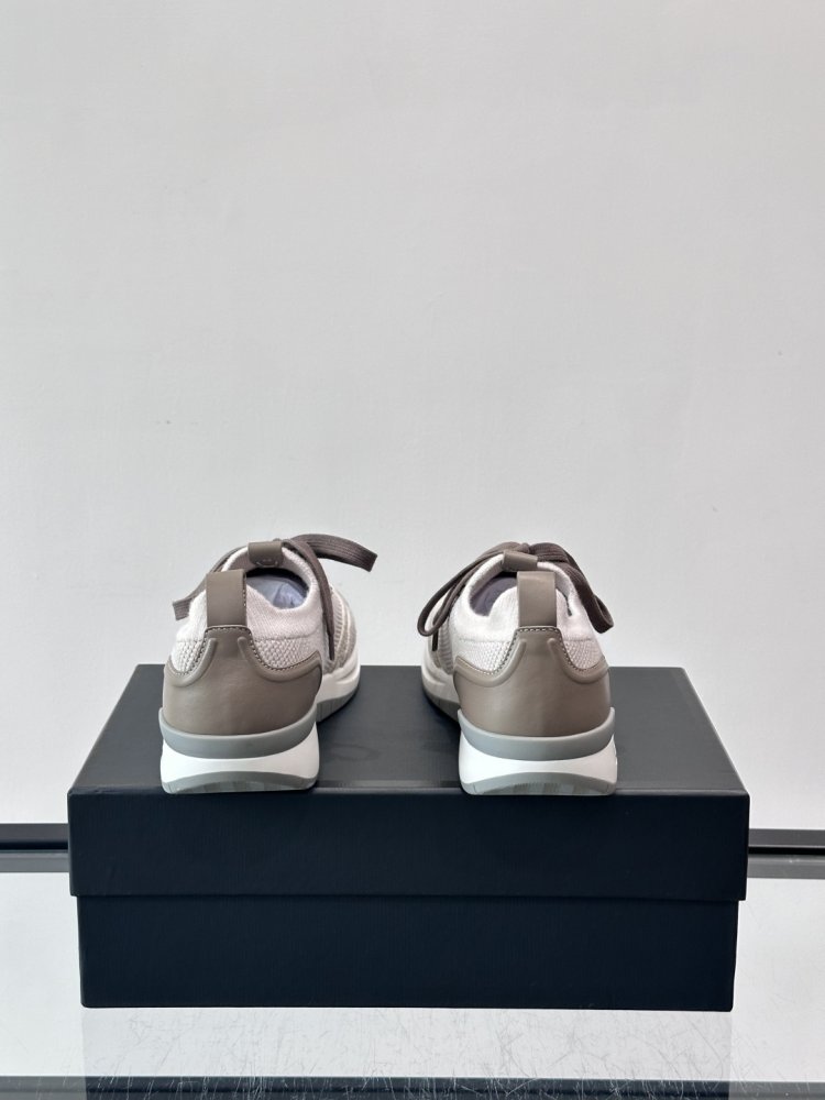 Кросівки чоловічі фото 8