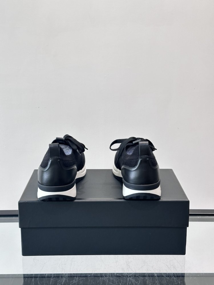 Кросівки чоловічі фото 8