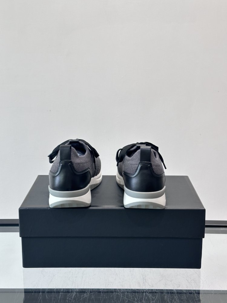 Кросівки чоловічі фото 8