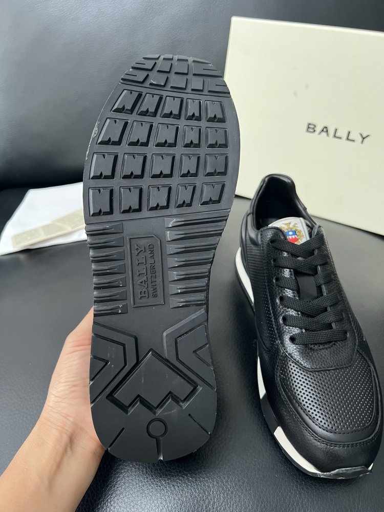 Sneakers men's фото 9