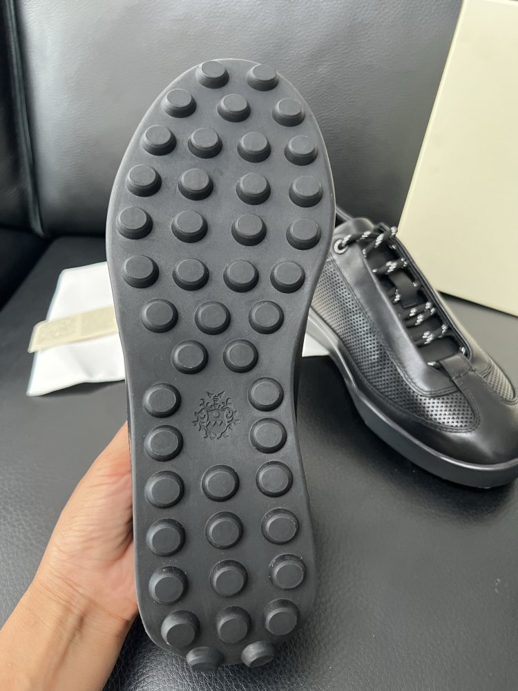 Sneakers men's фото 9