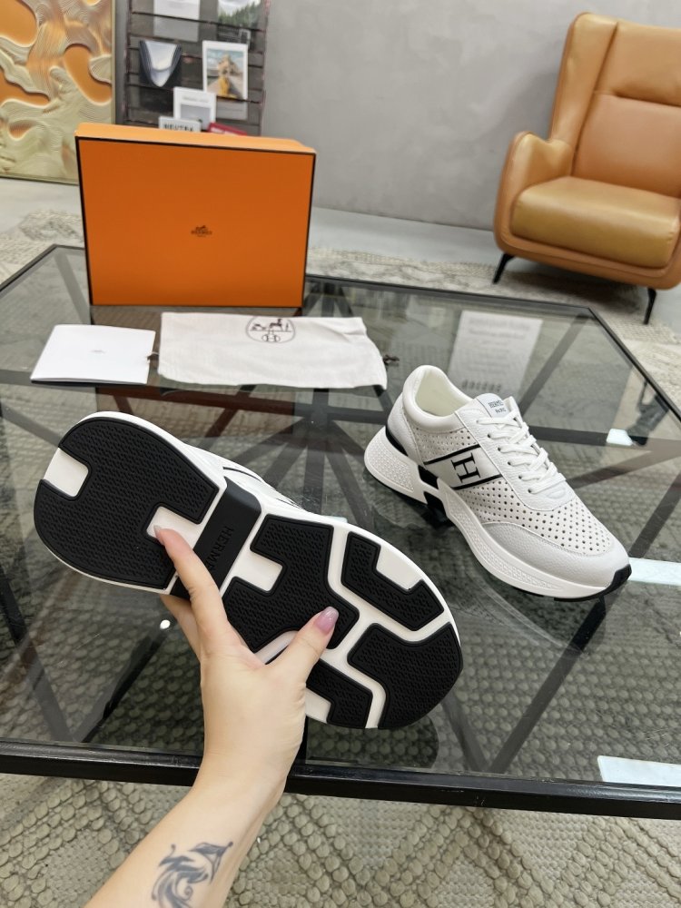 Кросівки чоловічі фото 9