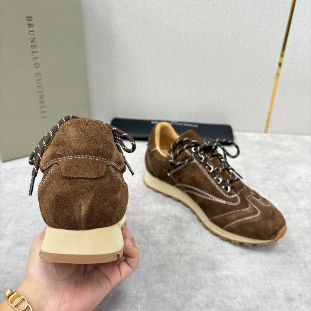 Кросівки чоловічі фото 9