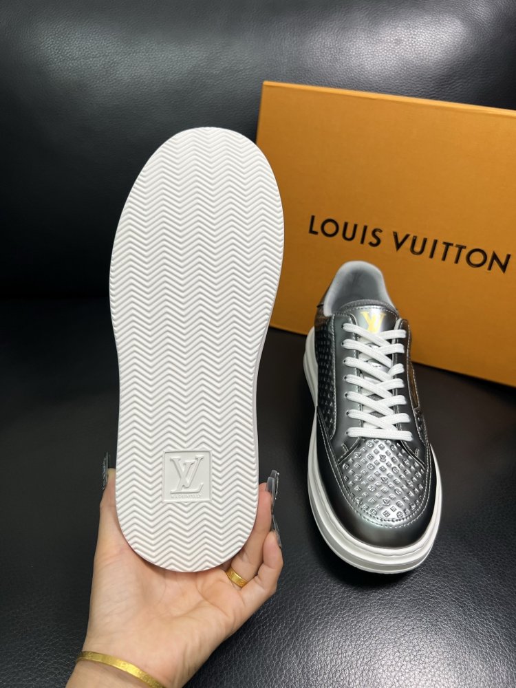 Кросівки чоловічі фото 9