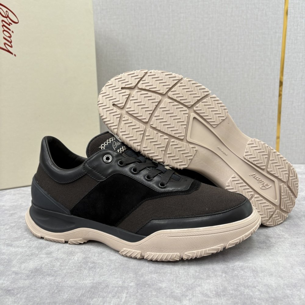 Кросівки чоловічі фото 9